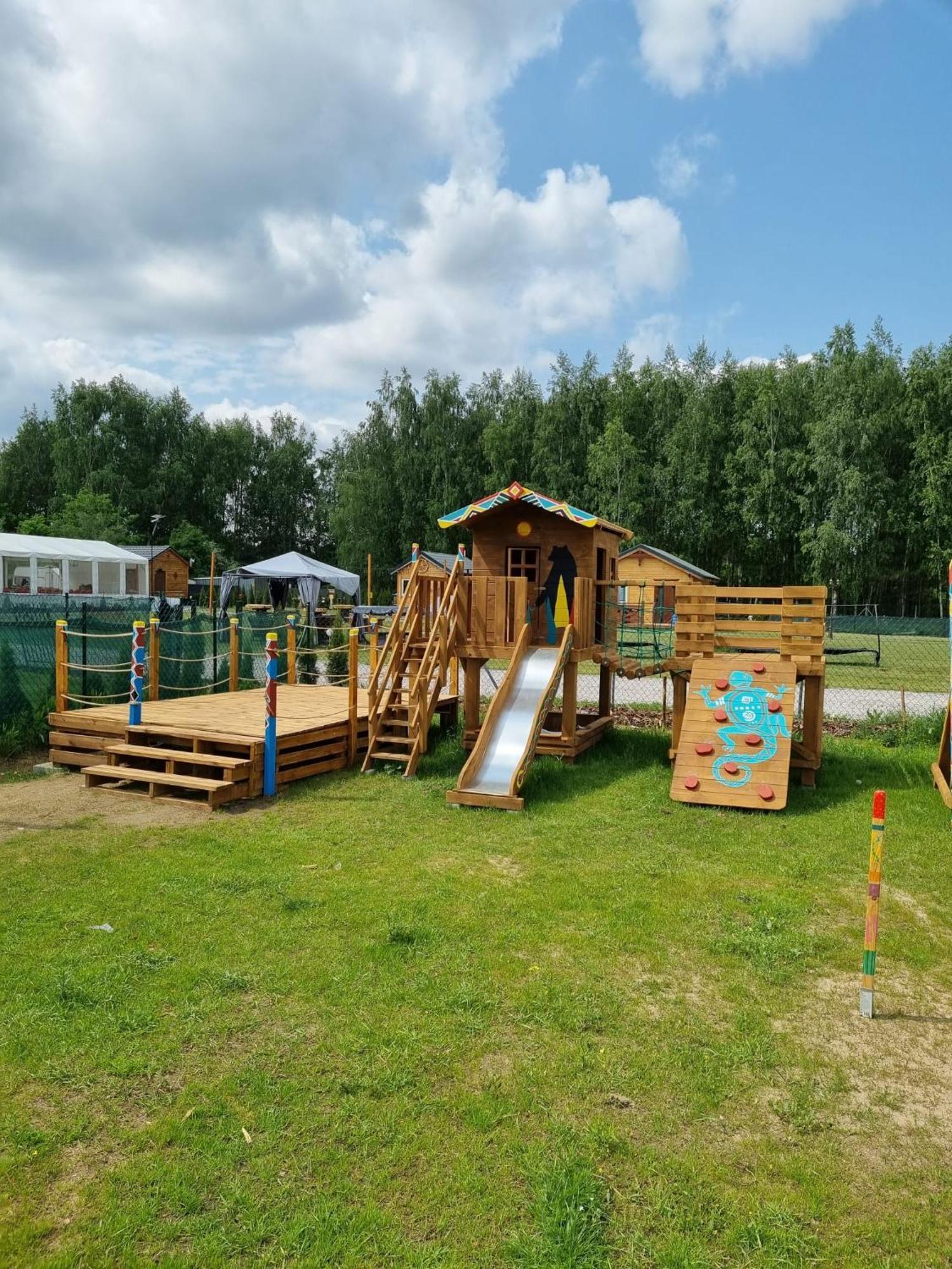 Hotel Indiana Camp - 150 M Od Suntago Park Grabce-Towarzystwo Exterior foto